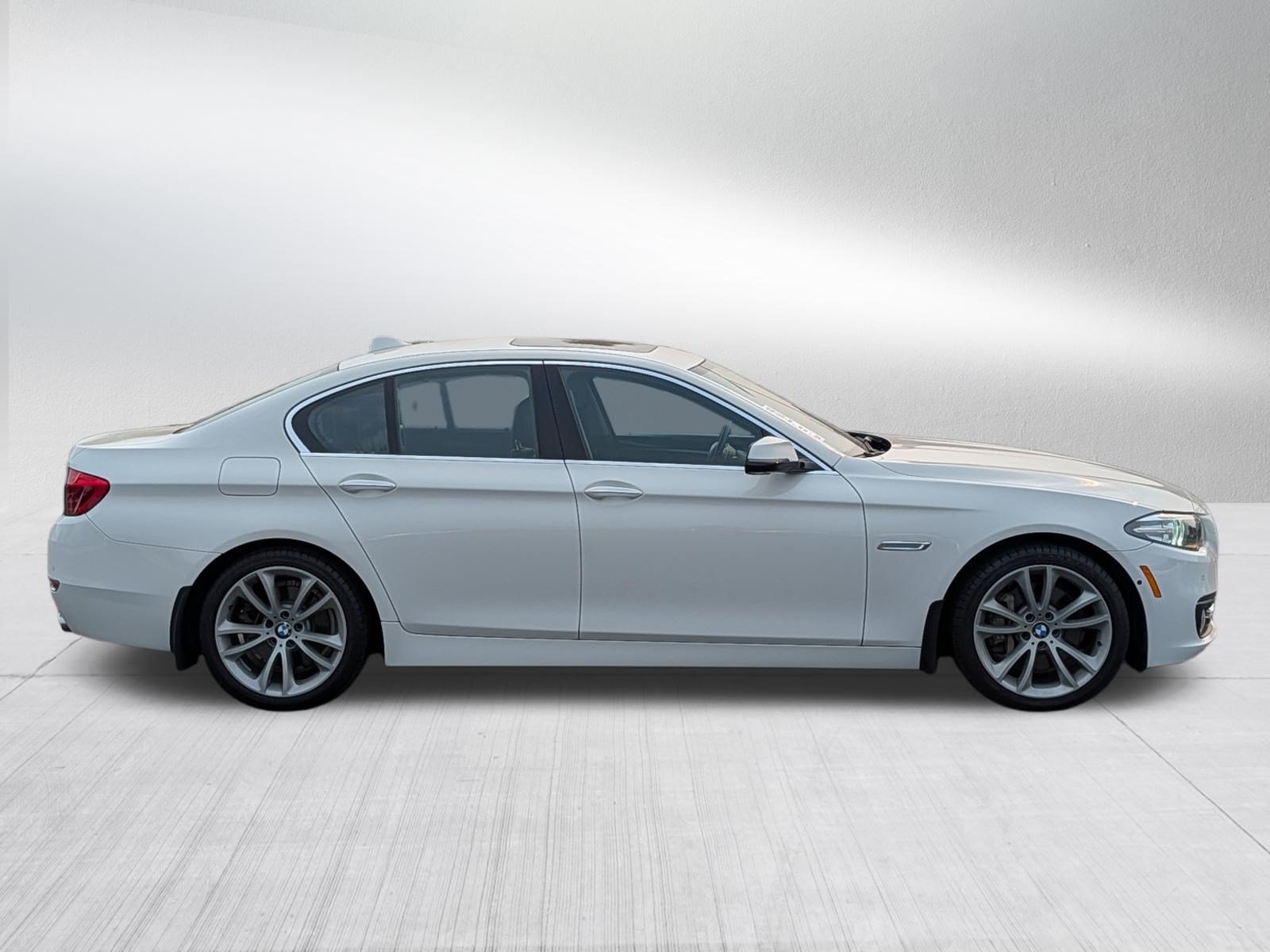 Used 2014 BMW 535i xDrive Sedan AWD/4WD image 8