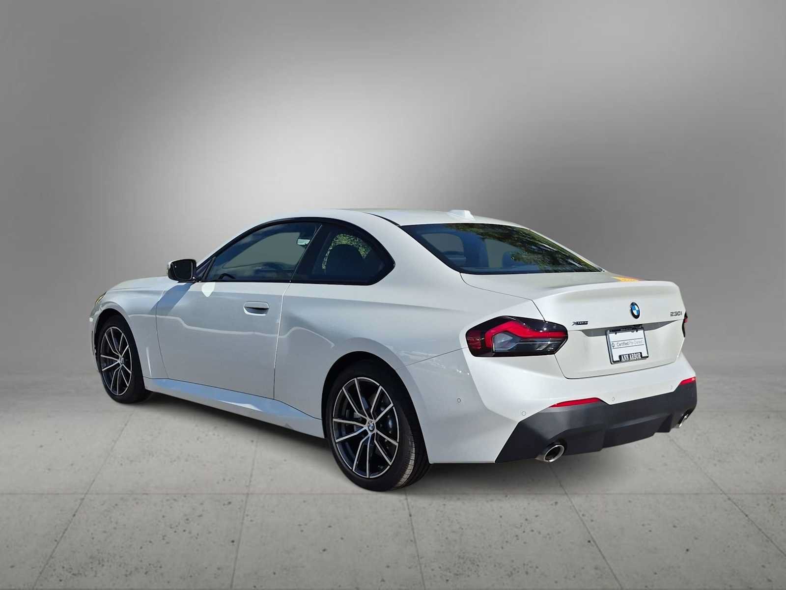Used 2025 BMW 230i xDrive Coupe w/ Premium Package AWD/4WD image 6