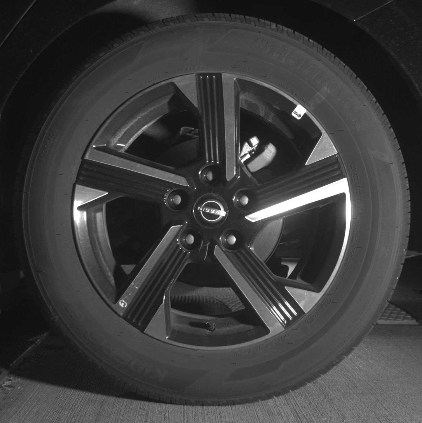 Used 2025 Nissan Sentra SV image 13