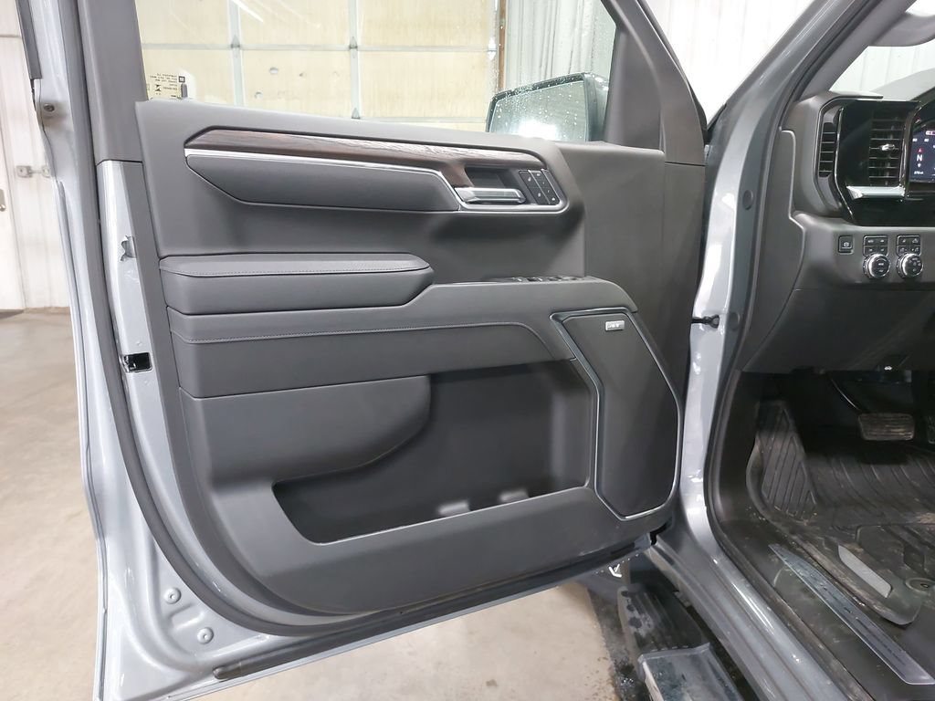 New 2025 GMC Sierra 1500 SLT w/ SLT Premium Plus Package AWD/4WD image 27