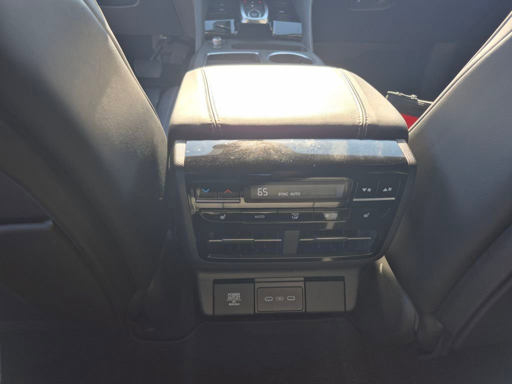 Used 2025 Acura MDX w/ Advance Package image 13