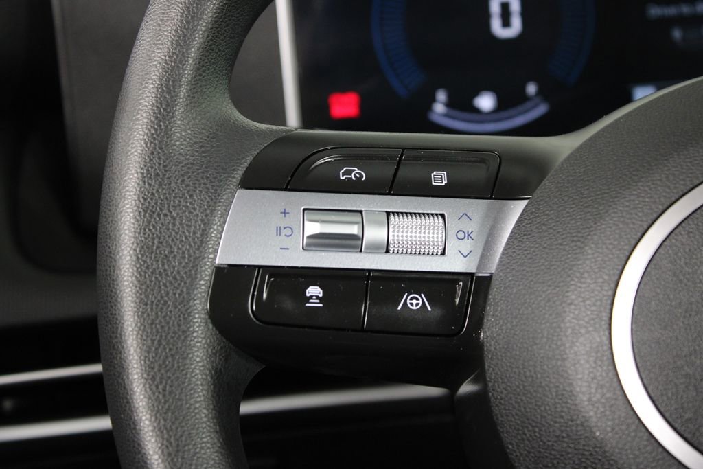 Certified 2026 Hyundai Tucson SE FWD image 25