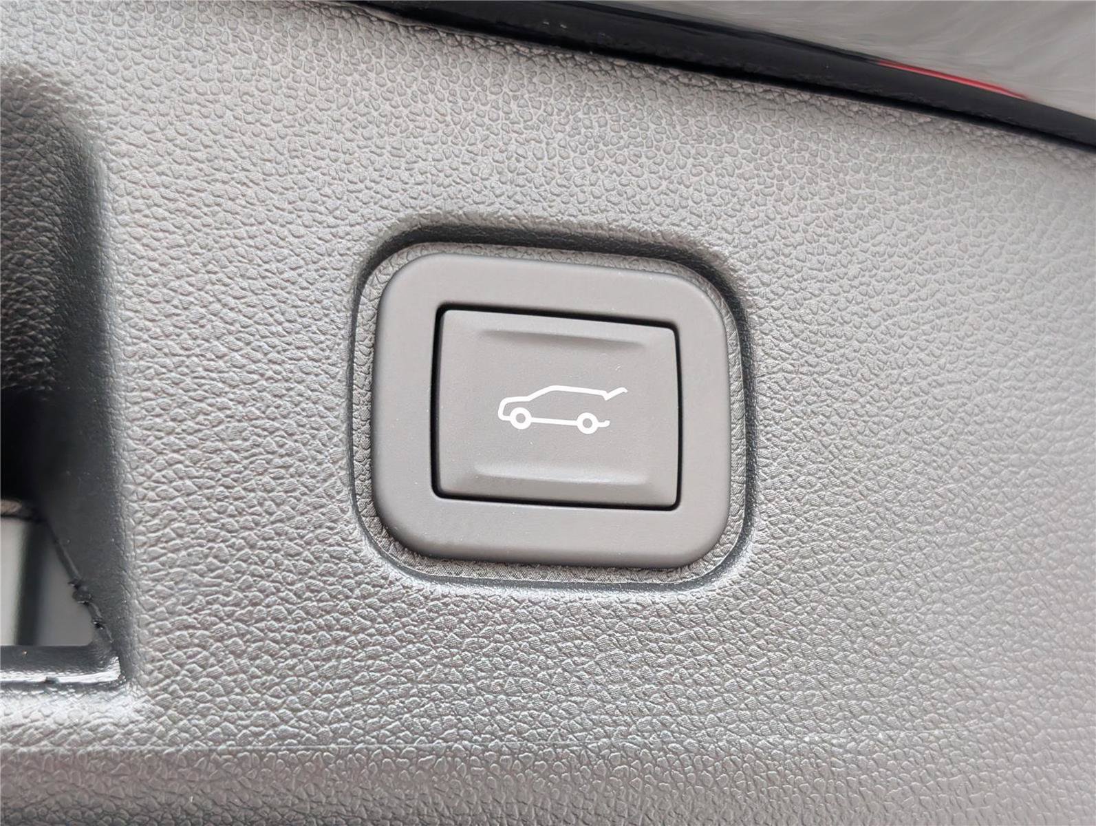 New 2026 Chevrolet Blazer EV LT FWD image 9