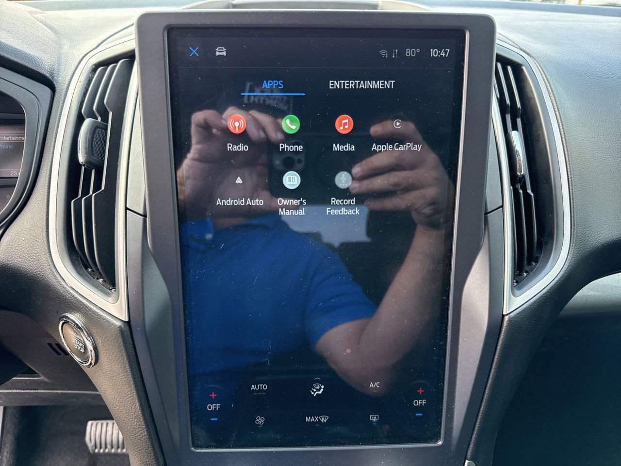 Used 2022 Ford Edge SE image 25