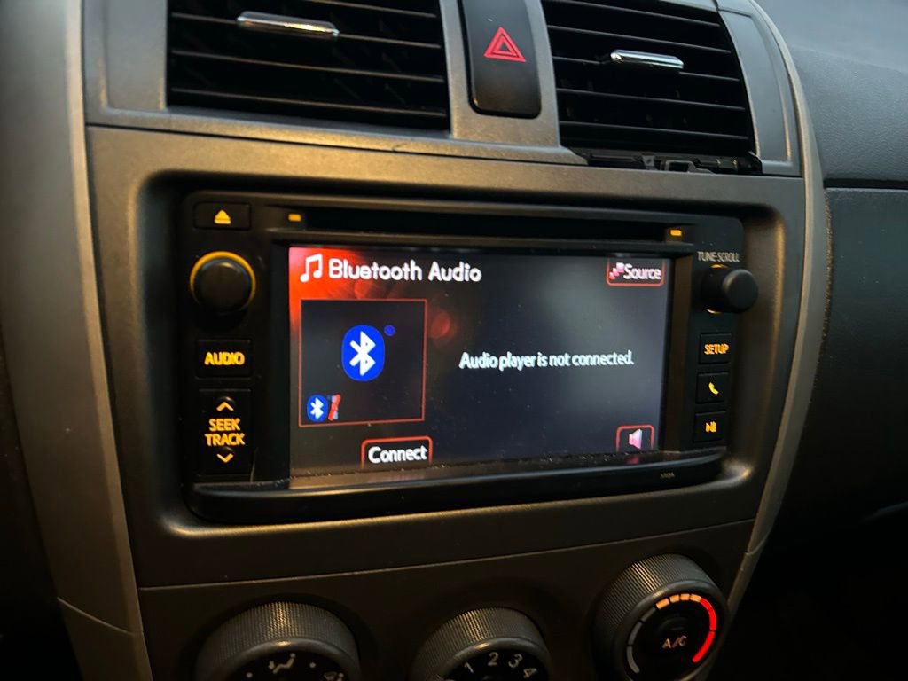 Used 2013 Toyota Corolla S image 22