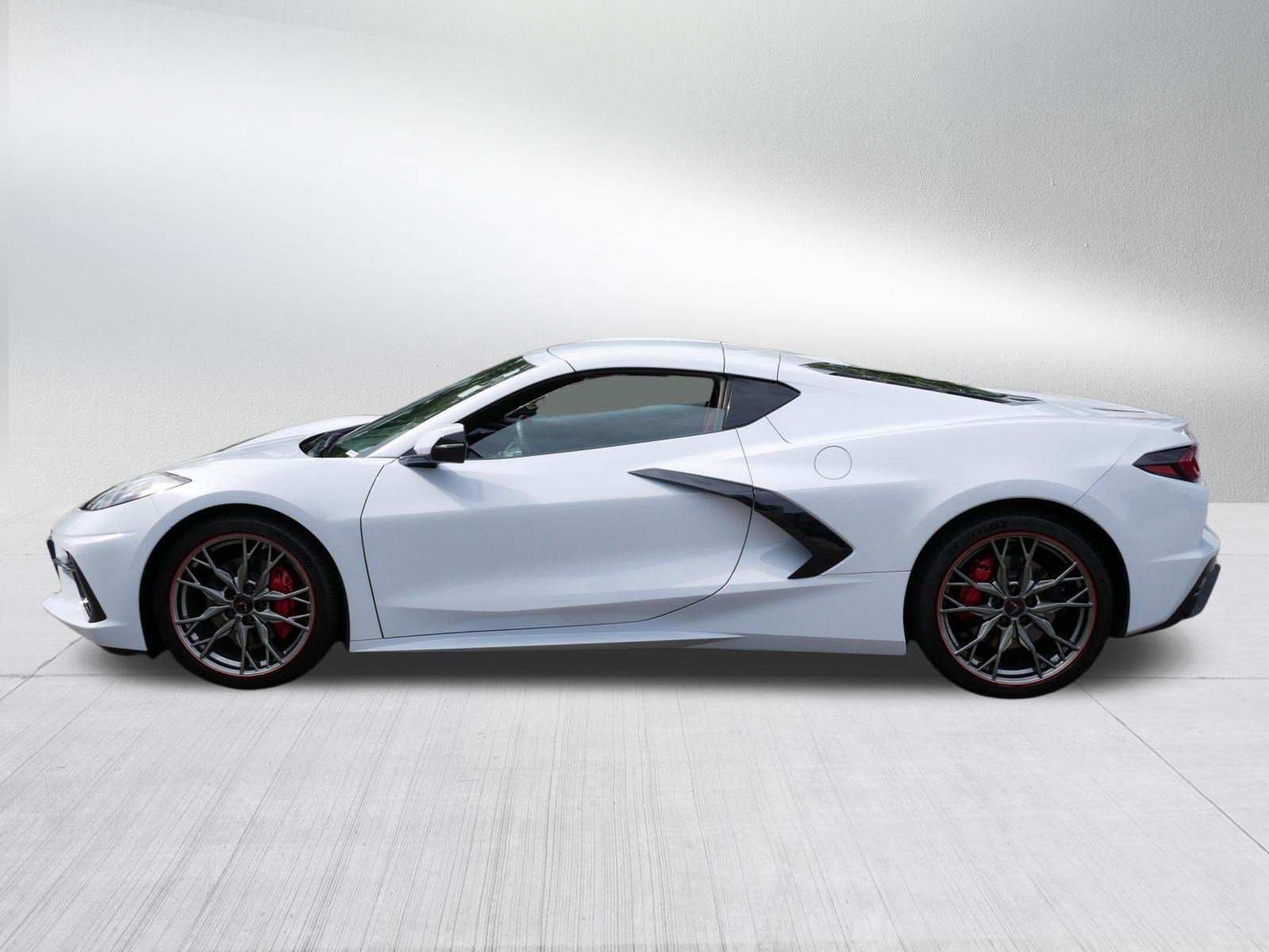 Used 2024 Chevrolet Corvette Stingray Coupe w/ 1LT RWD image 4