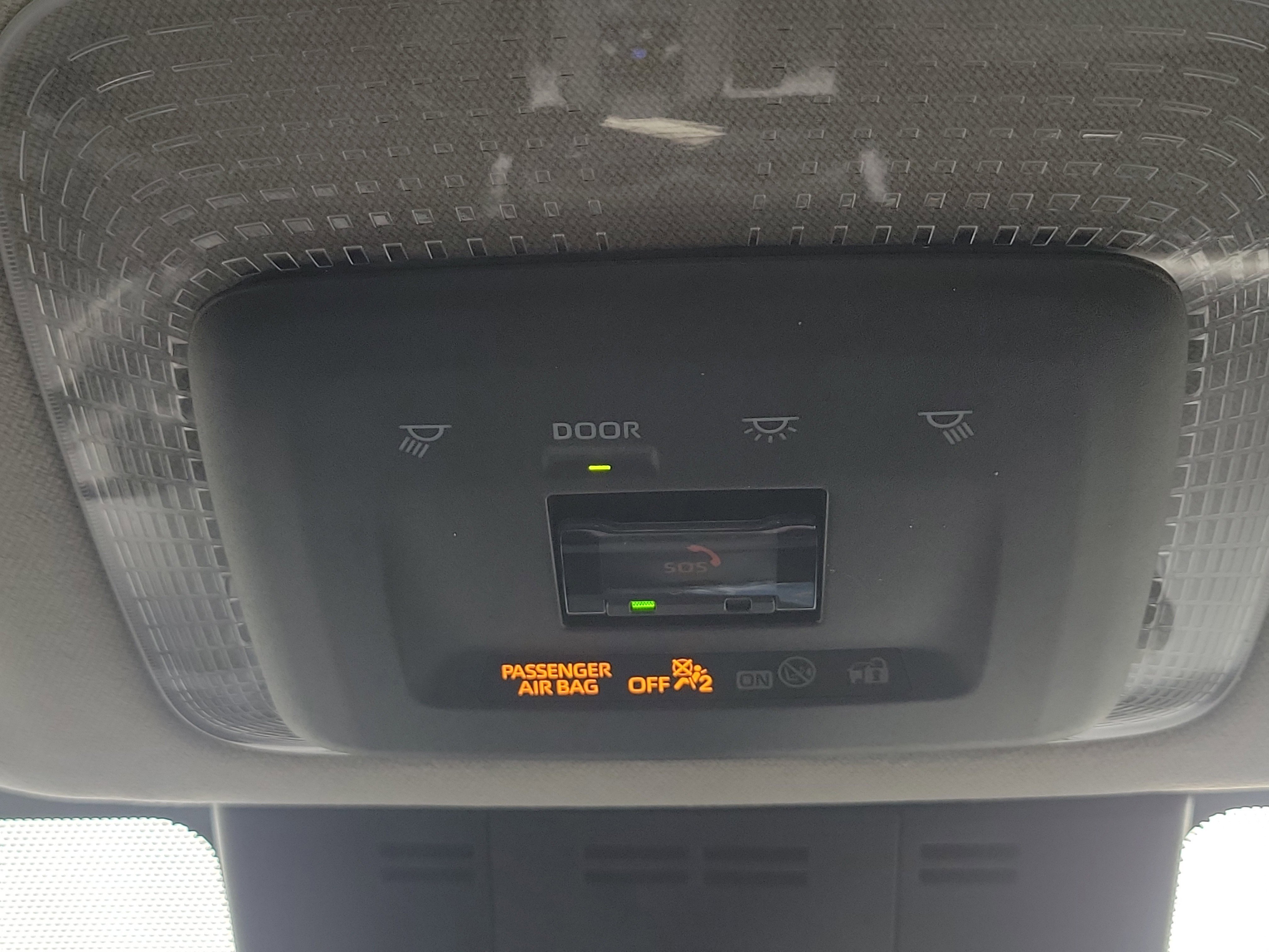 Used 2024 Toyota Prius LE image 31