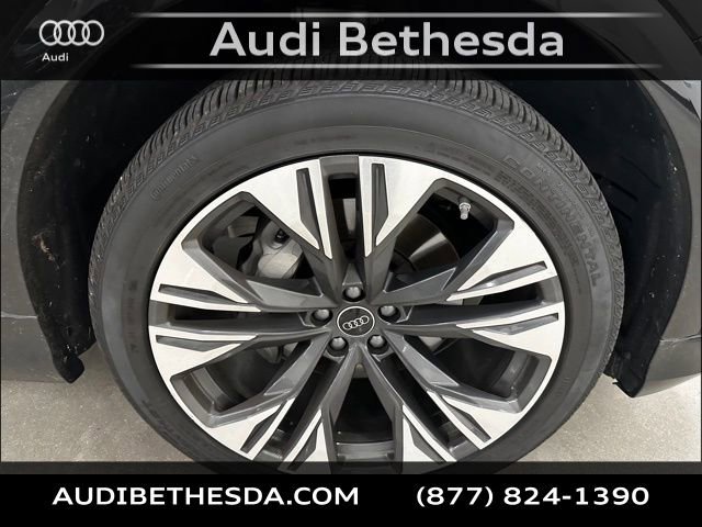 Certified 2025 Audi Q8 Premium Plus w/ Premium Plus Package image 9