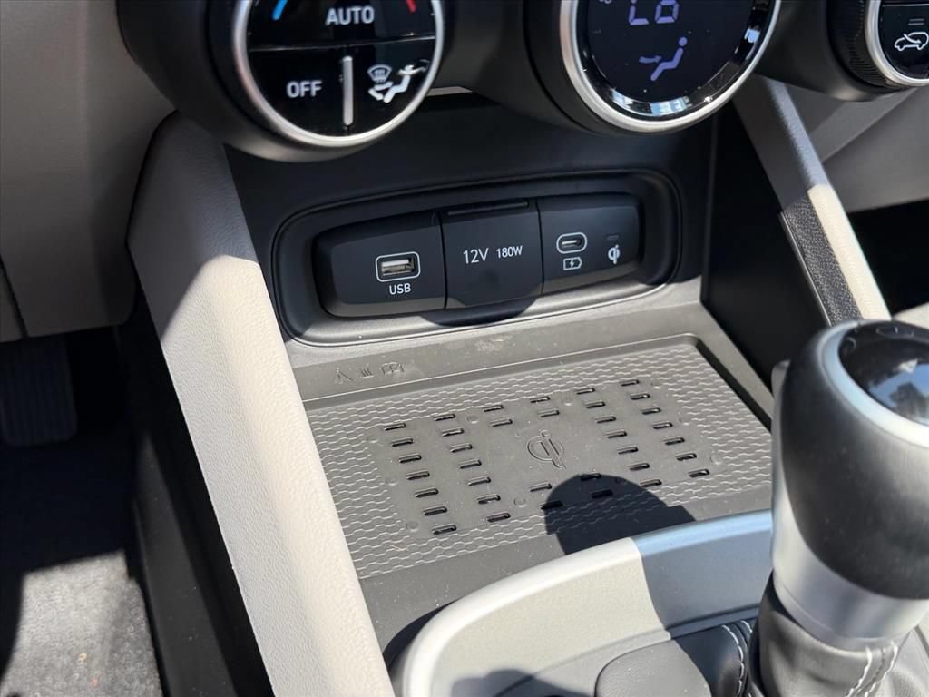 New 2026 Hyundai Venue SEL FWD image 20