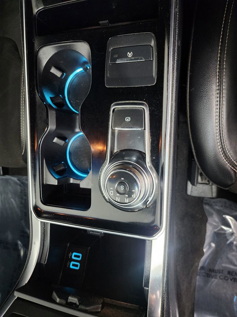Used 2019 Ford Edge ST w/ Convenience Package AWD/4WD image 19