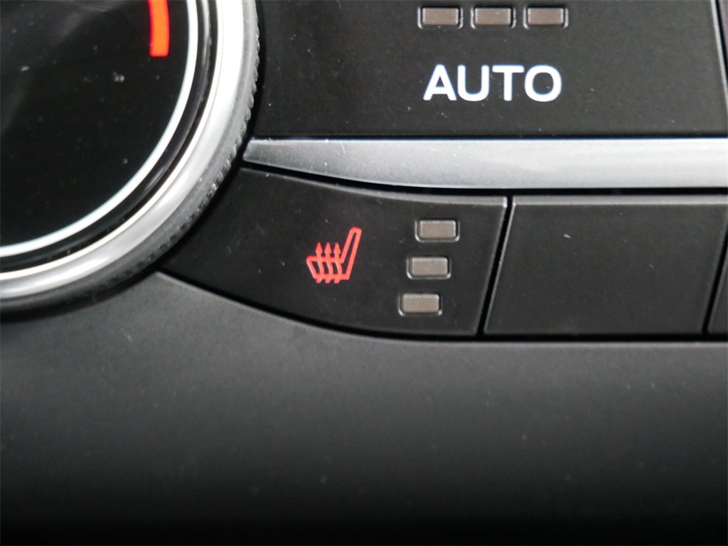 Certified 2025 Ford Escape ST-Line w/ Cold Weather Package image 26