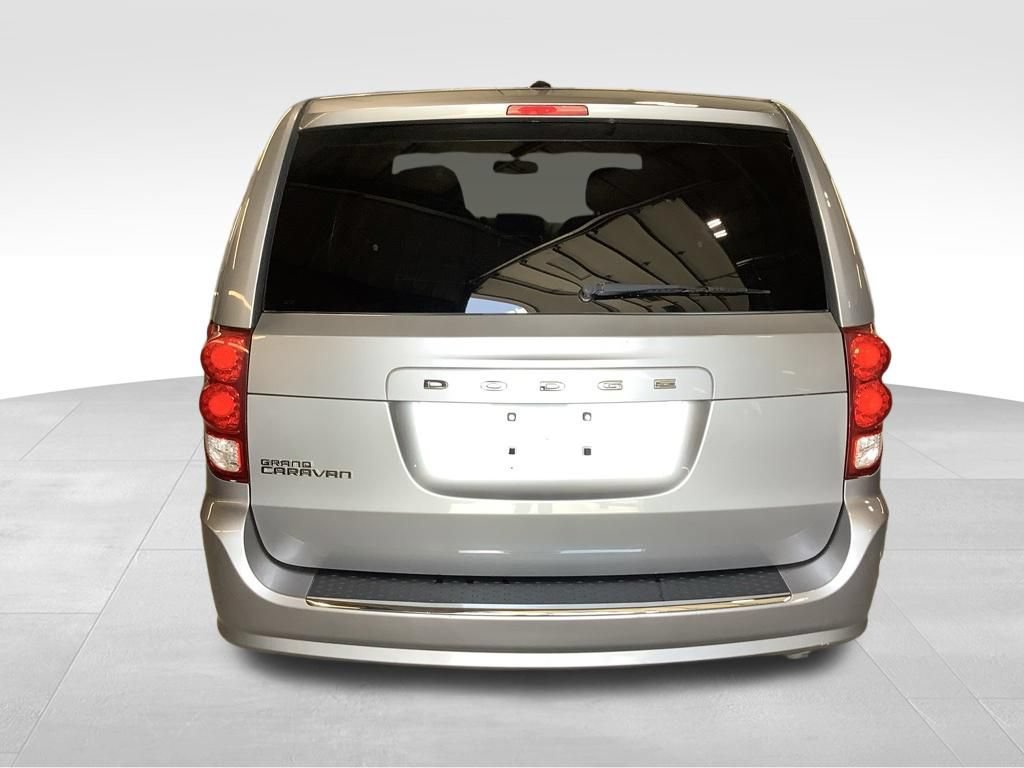 Used 2014 Dodge Grand Caravan SE w/ Quick Order Package 29E SE FWD image 5