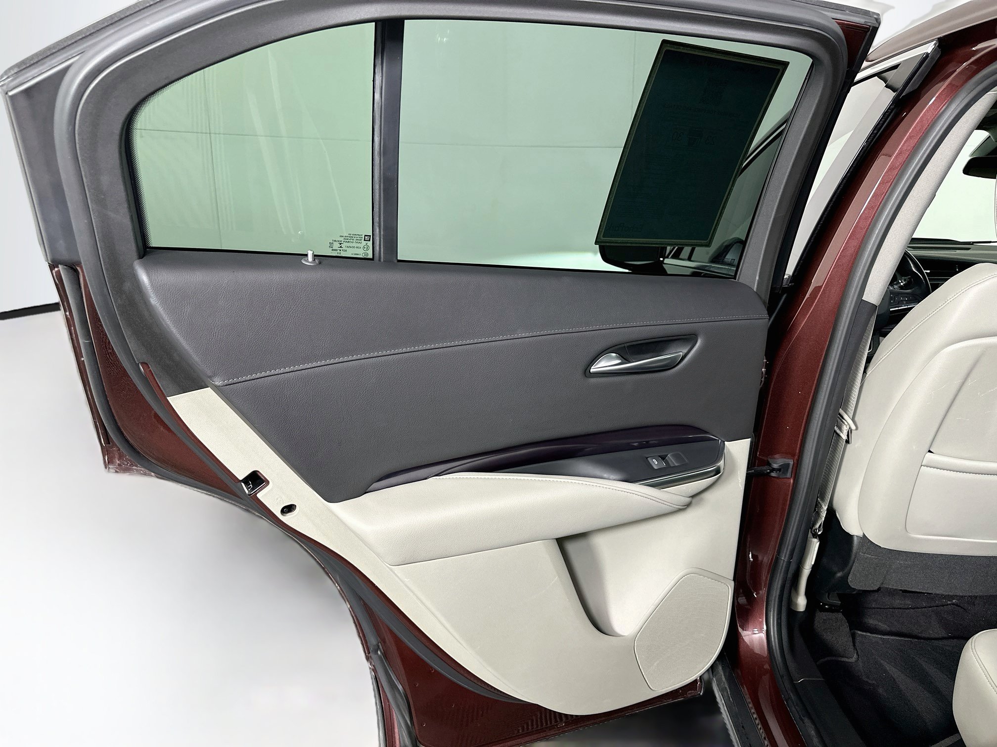 Used 2023 Cadillac XT4 Luxury FWD image 26