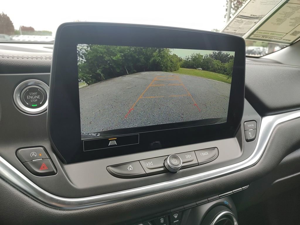 Used 2024 Chevrolet Blazer LT FWD image 33