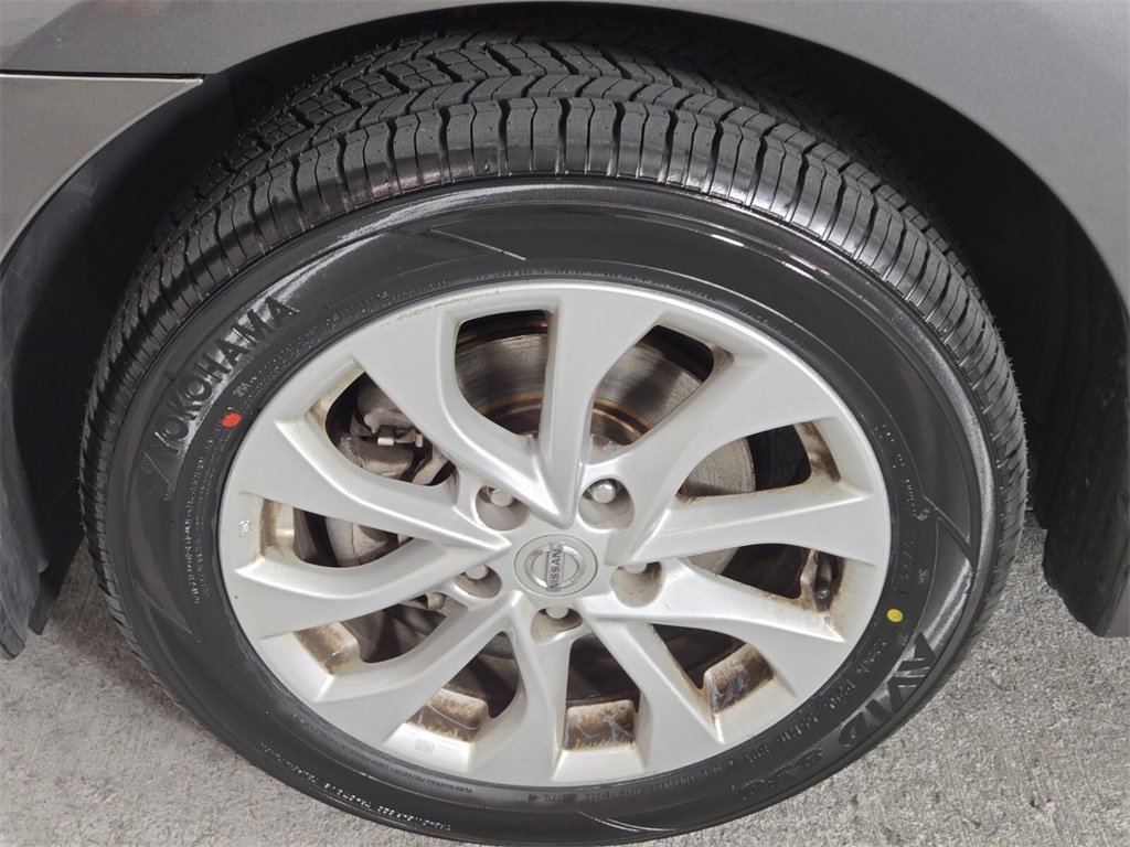 Used 2018 Nissan Sentra SV image 11