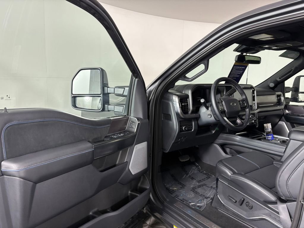 Certified 2026 Ford F450 Platinum AWD/4WD image 12