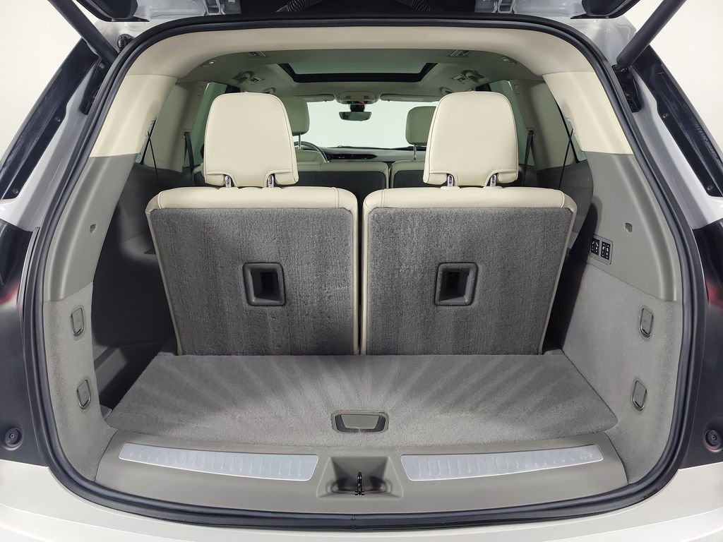 Certified 2023 Cadillac XT6 Premium Luxury w/ Technology Package image 9