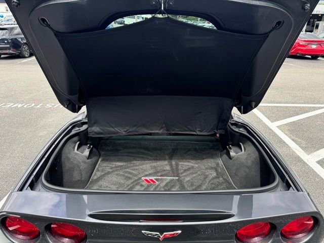 Used 2011 Chevrolet Corvette Grand Sport w/ Preferred Equipment Group RWD image 13