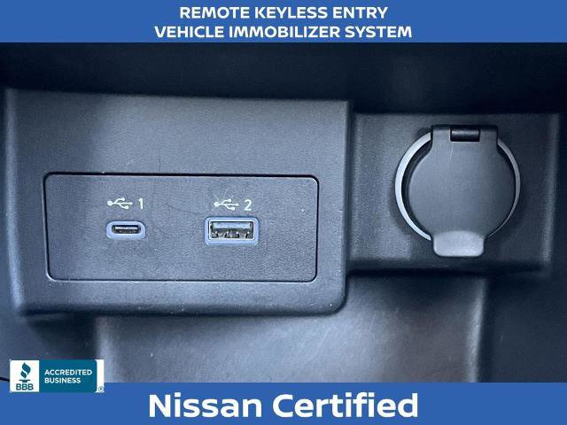 Certified 2024 Nissan Kicks SR w/ SR Premium Package FWD image 6