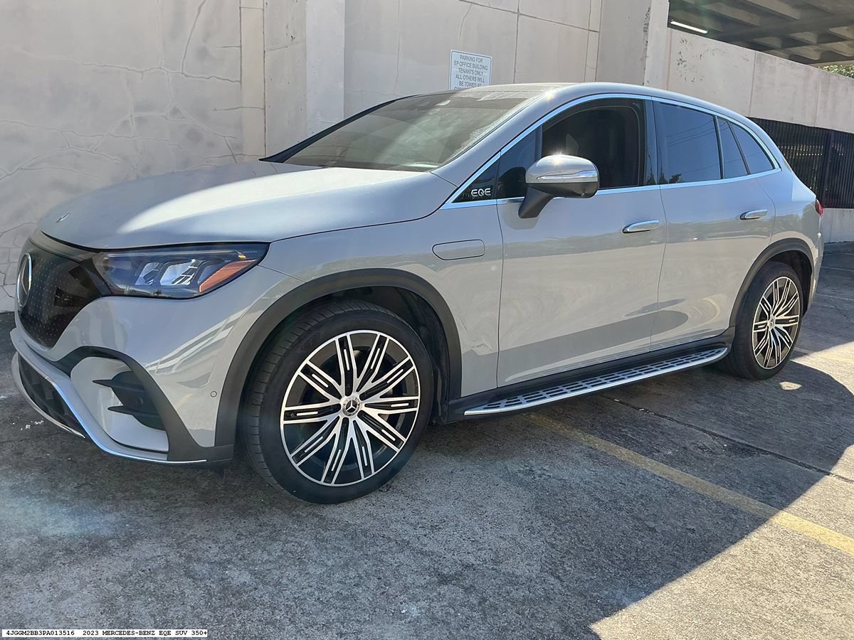 Used 2023 Mercedes-Benz EQE 350+ SUV image 4