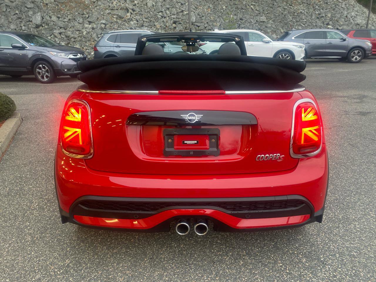 Used 2022 MINI Cooper S image 31