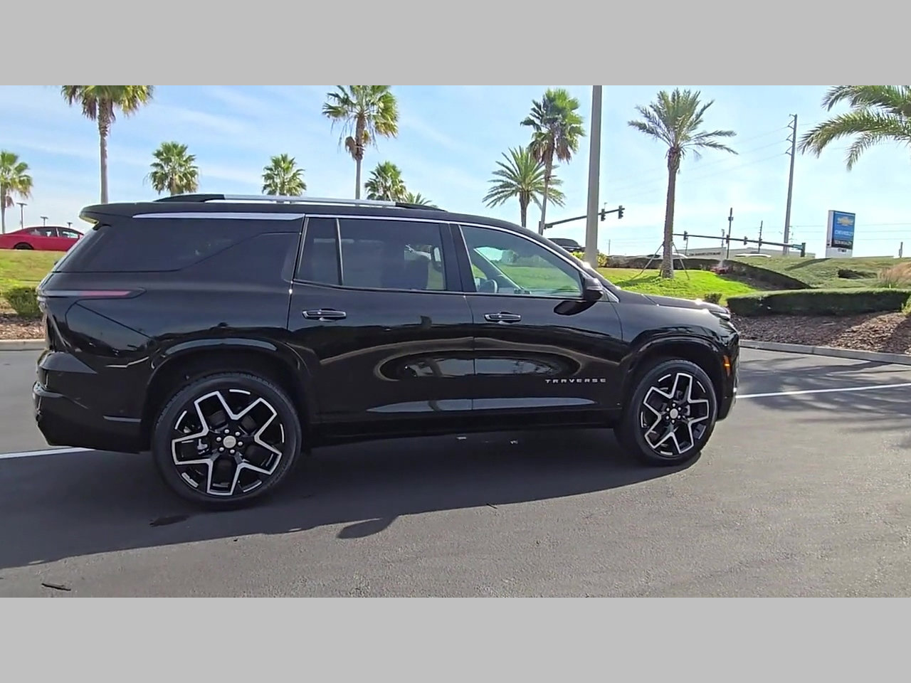 New 2026 Chevrolet Traverse High Country image 24