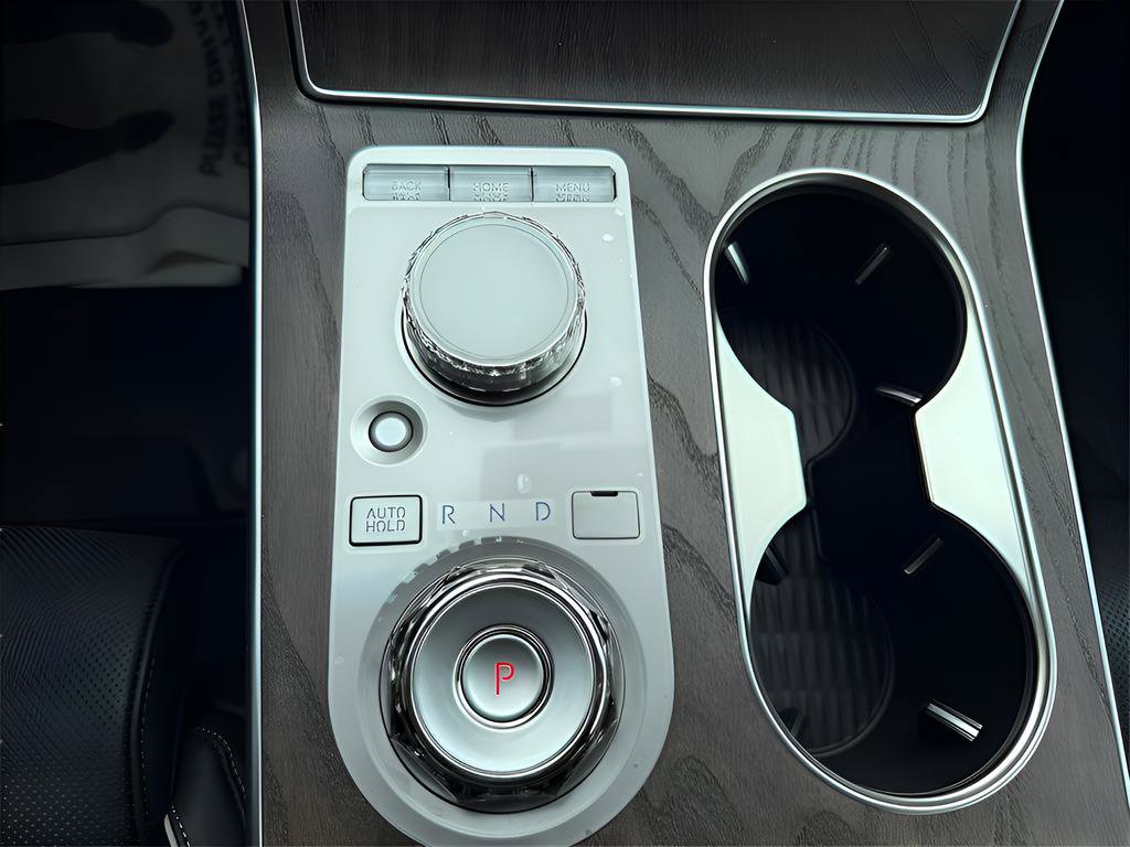 Used 2025 Genesis GV80 2.5T Prestige image 33