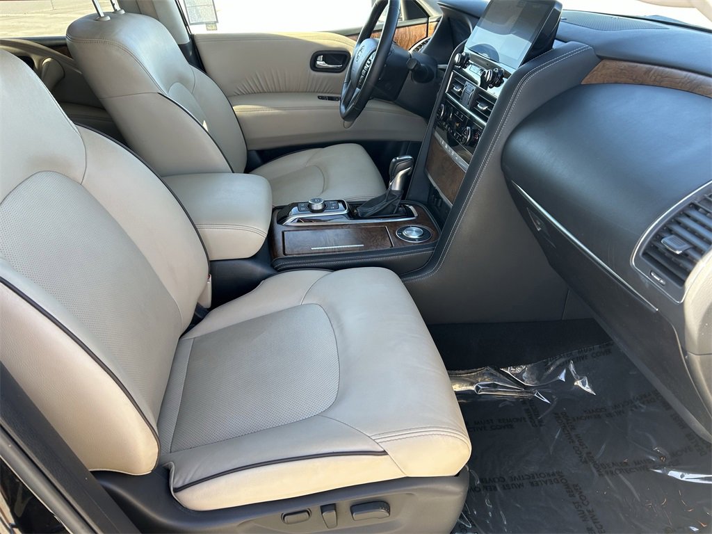 Used 2023 Nissan Armada SL image 9