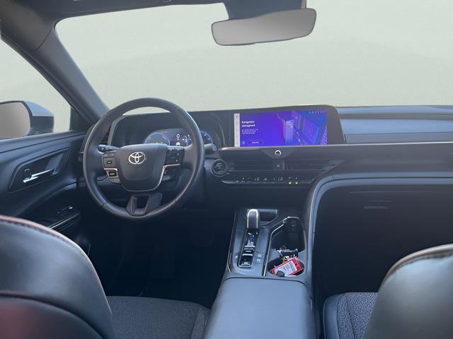 Used 2023 Toyota Crown XLE image 29