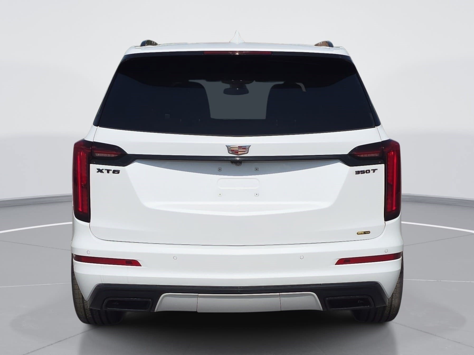 New 2025 Cadillac XT6 Luxury FWD image 4