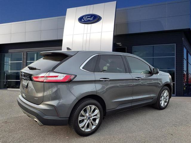 Certified 2022 Ford Edge Titanium AWD/4WD image 2