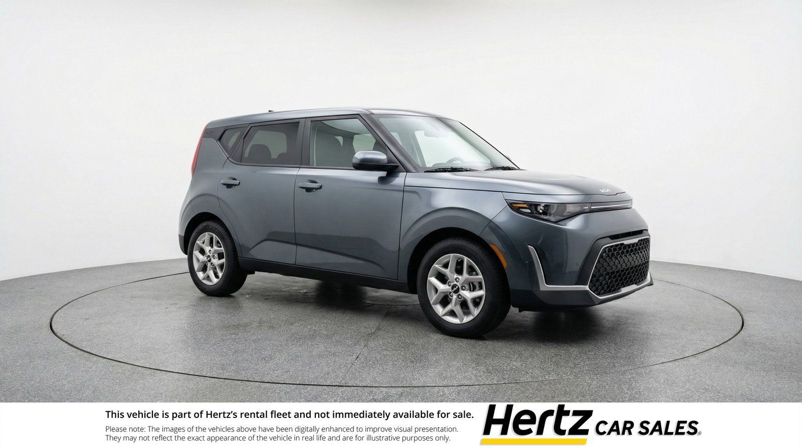 Used 2025 Kia Soul LX w/ LX Technology Package FWD image 1