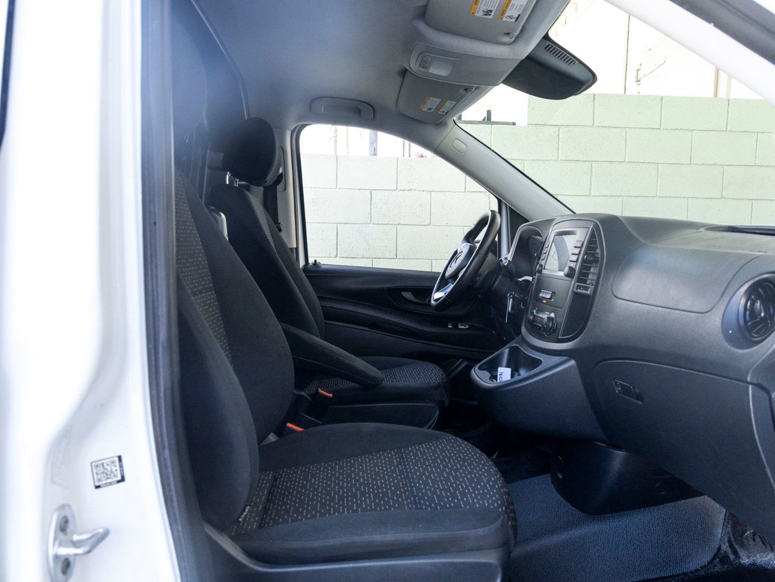 Used 2022 Mercedes-Benz Metris image 21