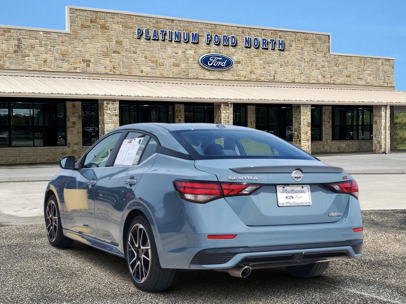 Used 2024 Nissan Sentra SR image 4