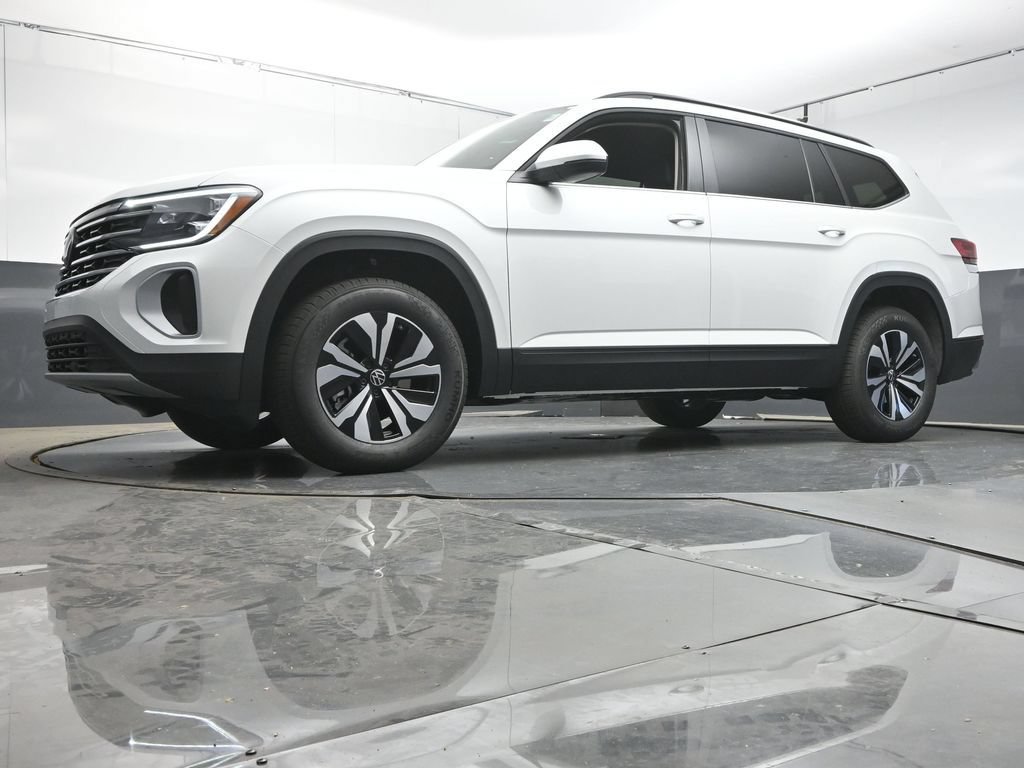 New 2026 Volkswagen Atlas SE FWD image 34