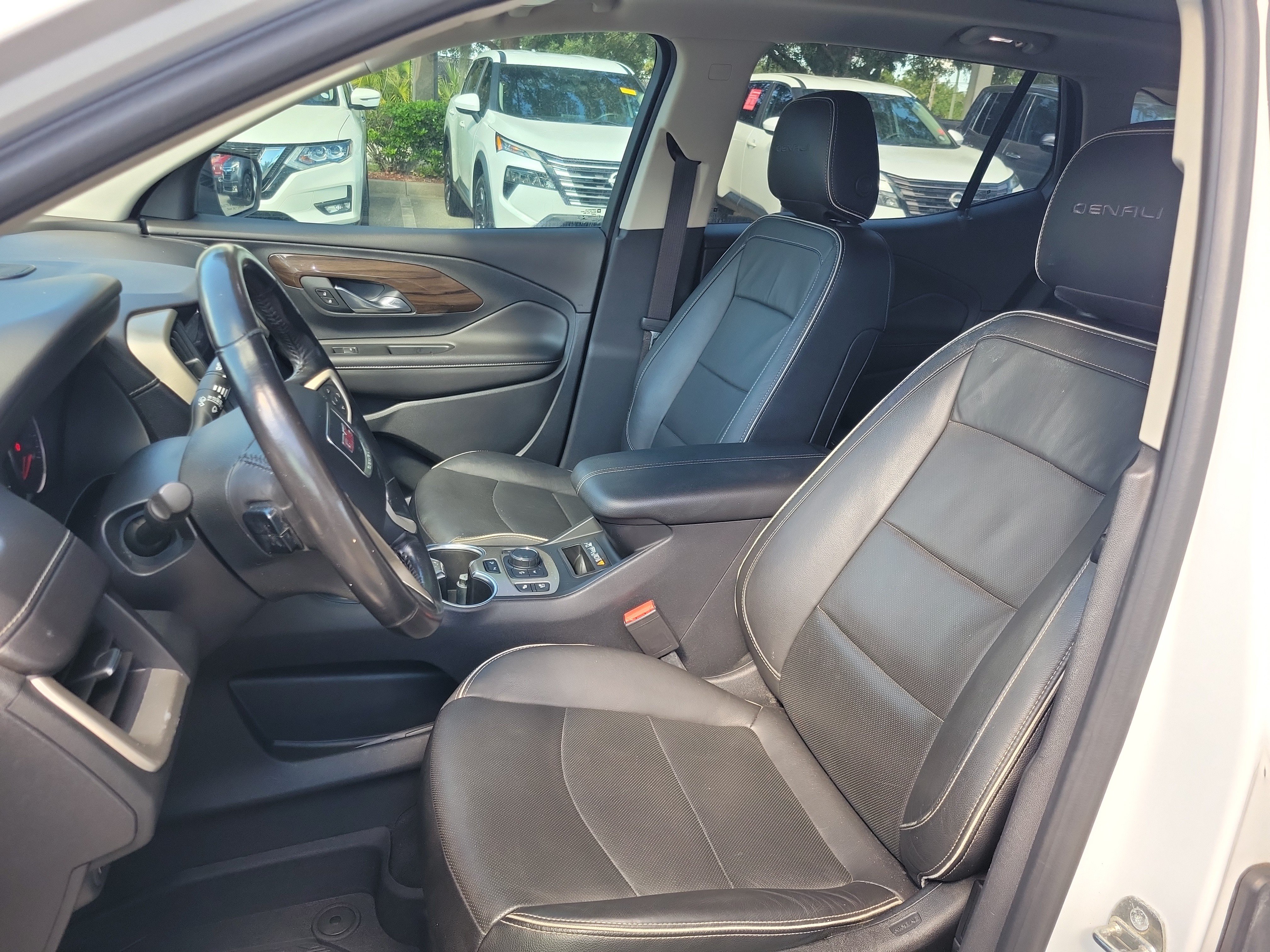 Used 2019 GMC Terrain Denali w/ Advanced Safety Package AWD/4WD image 18