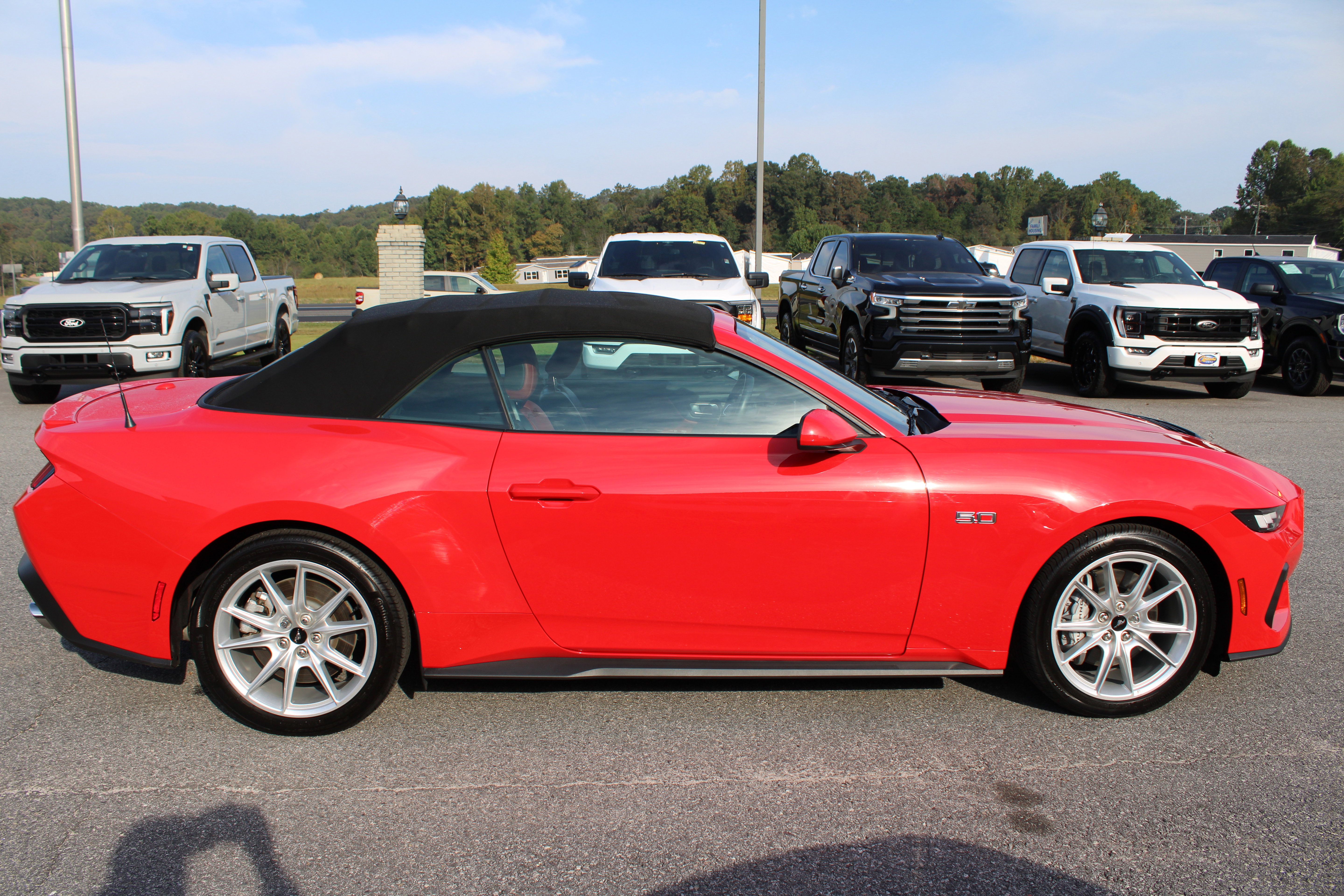 Used 2024 Ford Mustang GT Premium video 5