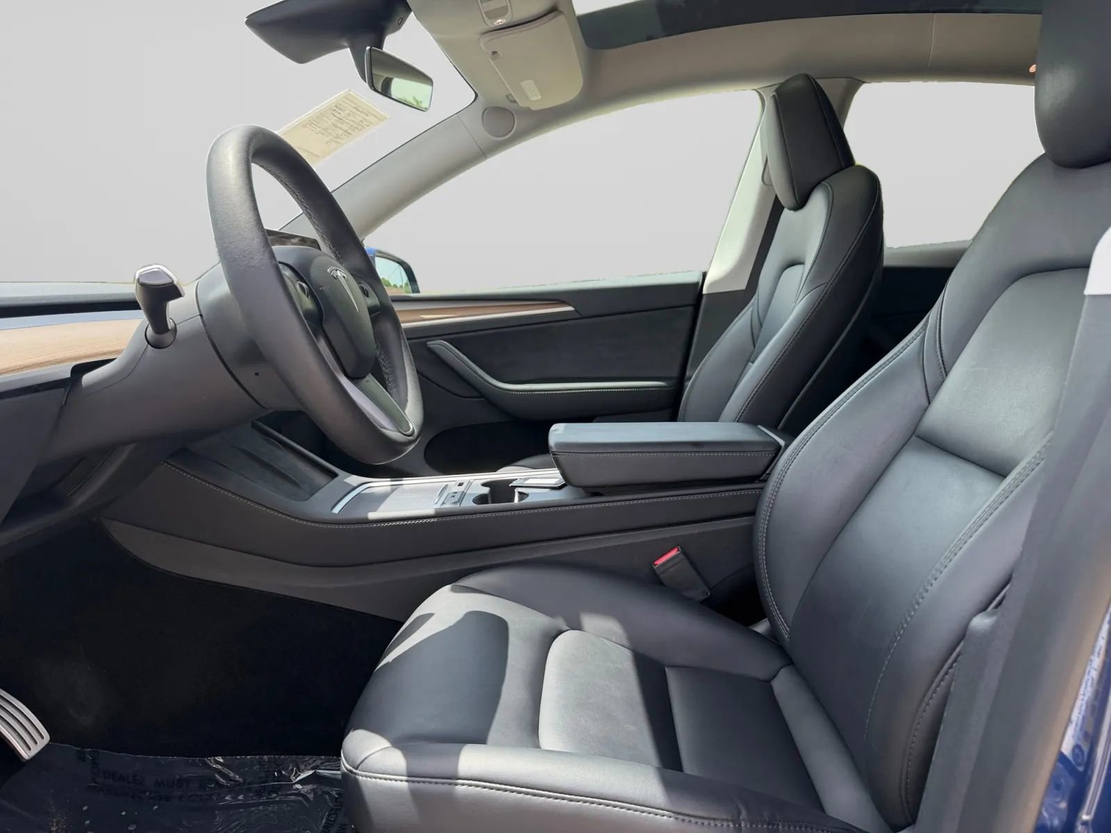 Used 2023 Tesla Model Y Performance AWD/4WD image 17