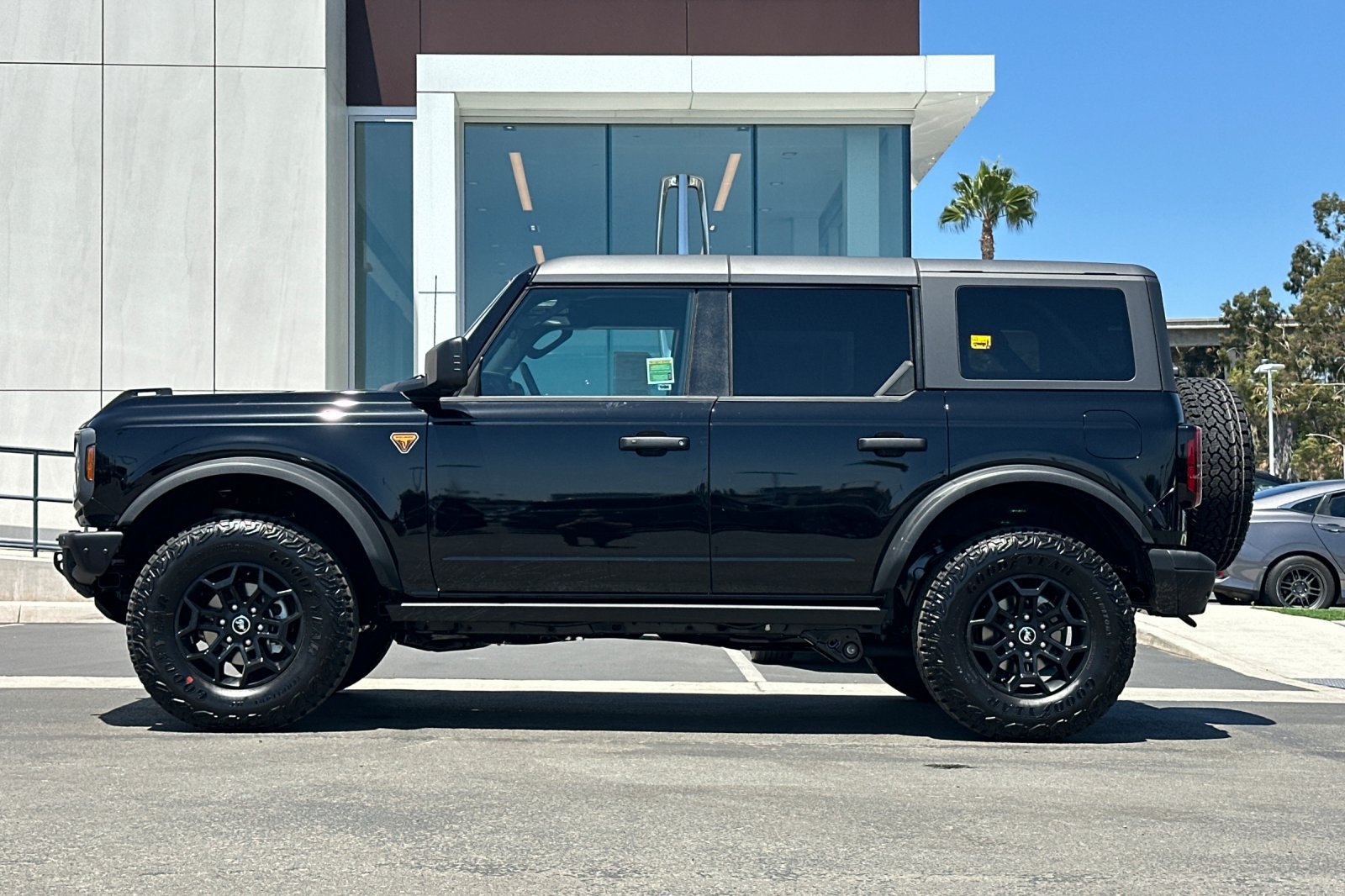 New 2026 Ford Bronco Badlands AWD/4WD image 6