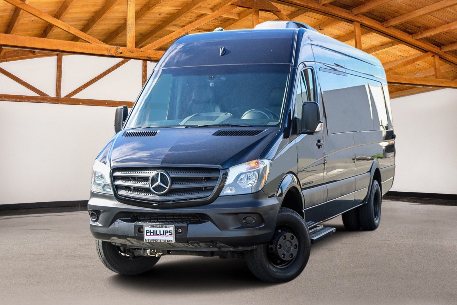 Used 2017 Mercedes-Benz Sprinter 3500 image 2