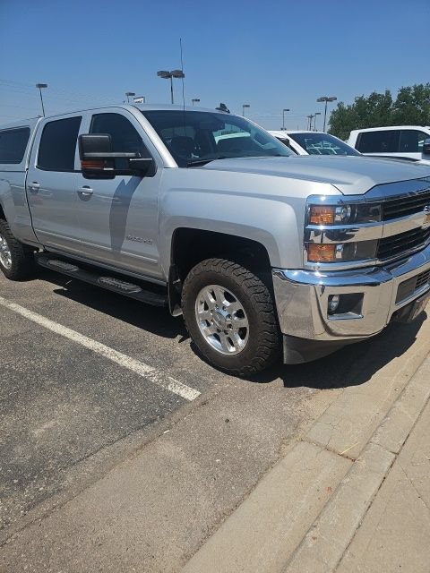 Used 2015 Chevrolet Silverado 2500 LT w/ LT Convenience Package AWD/4WD image 3