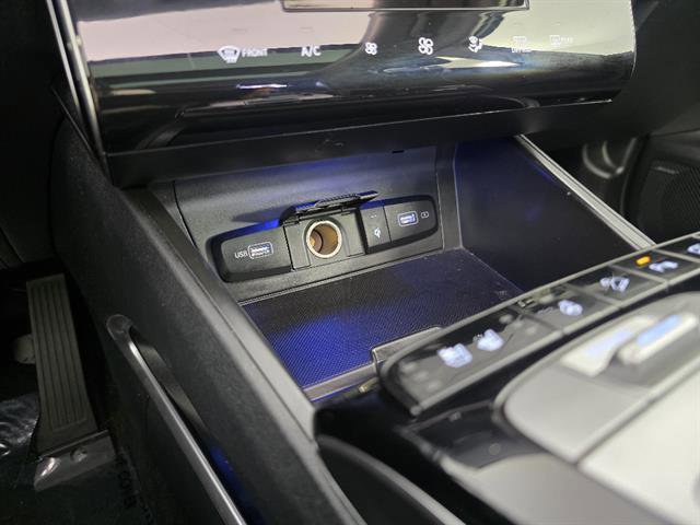 Used 2024 Hyundai Tucson Limited image 40