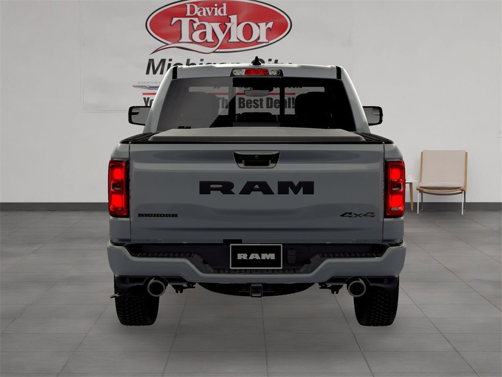 New 2026 RAM 1500 4x4 Crew Cab image 8
