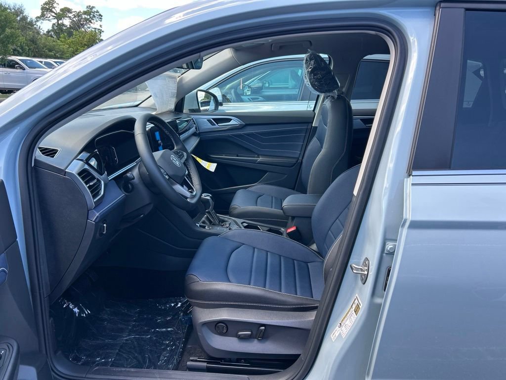 New 2026 Volkswagen Taos SEL AWD/4WD image 15