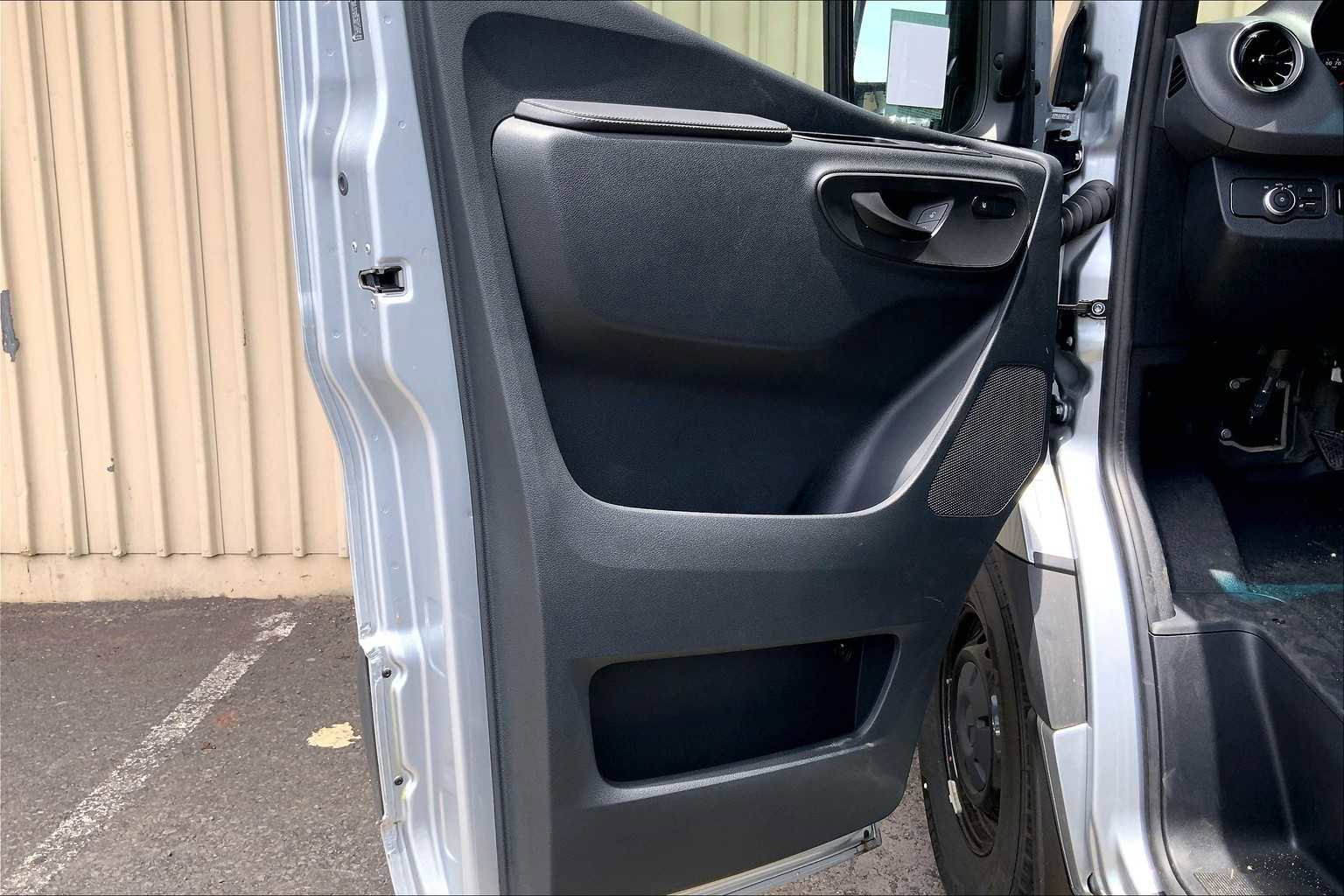 New 2025 Mercedes-Benz Sprinter 2500 image 17