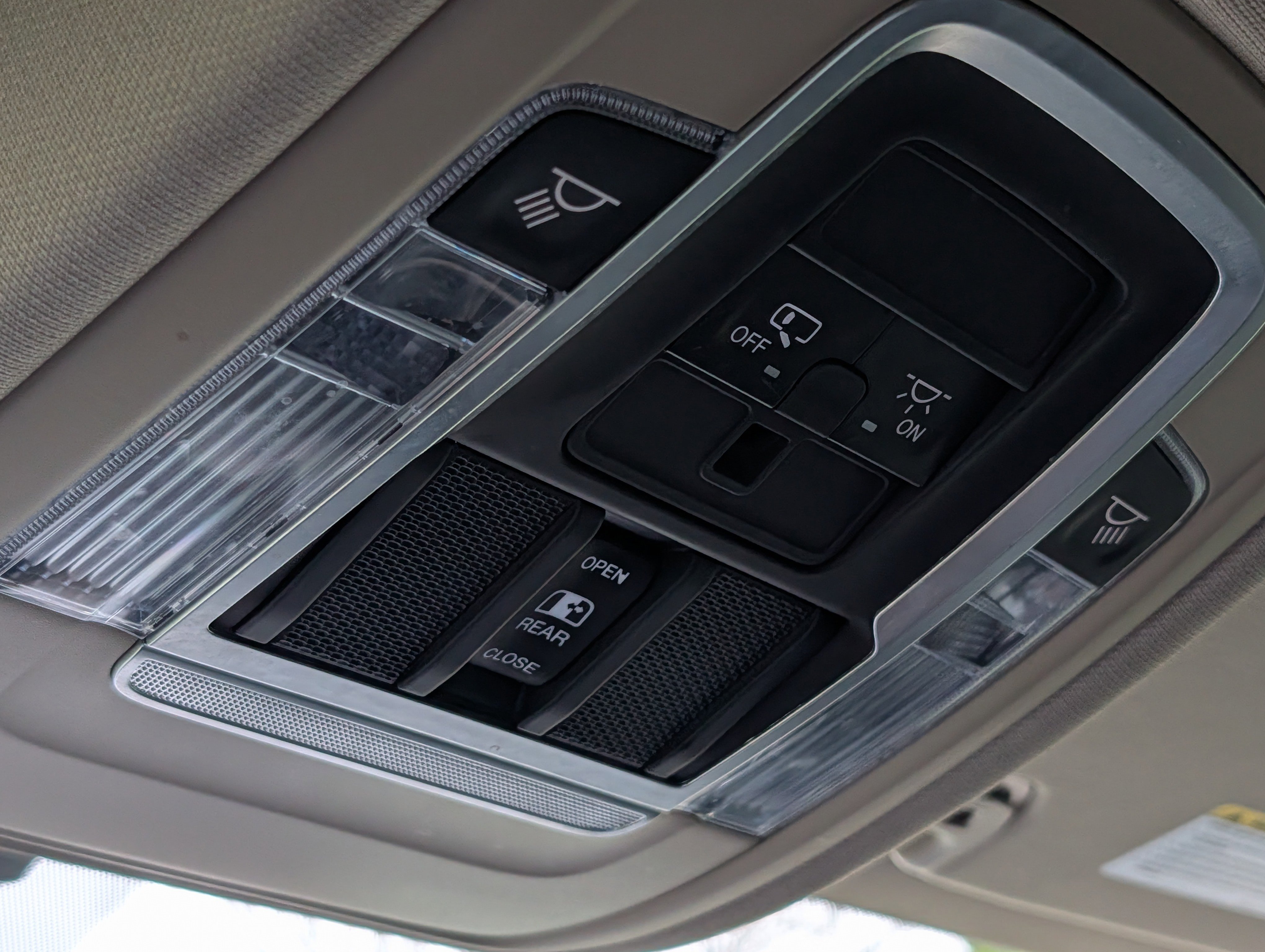 Used 2019 RAM 1500 Laramie image 26