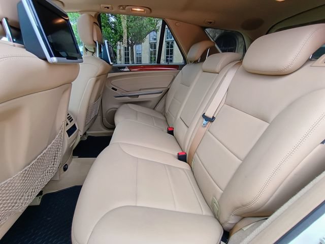Used 2009 Mercedes-Benz ML 320 BlueTEC 4MATIC image 68