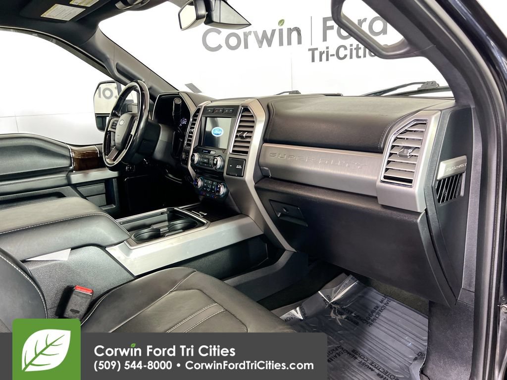 Used 2017 Ford F250 Platinum w/ Platinum Ultimate Package AWD/4WD image 30