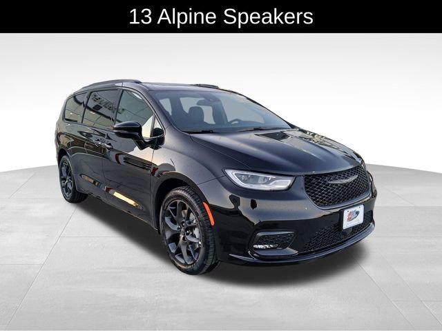 New 2026 Chrysler Pacifica Select image 8