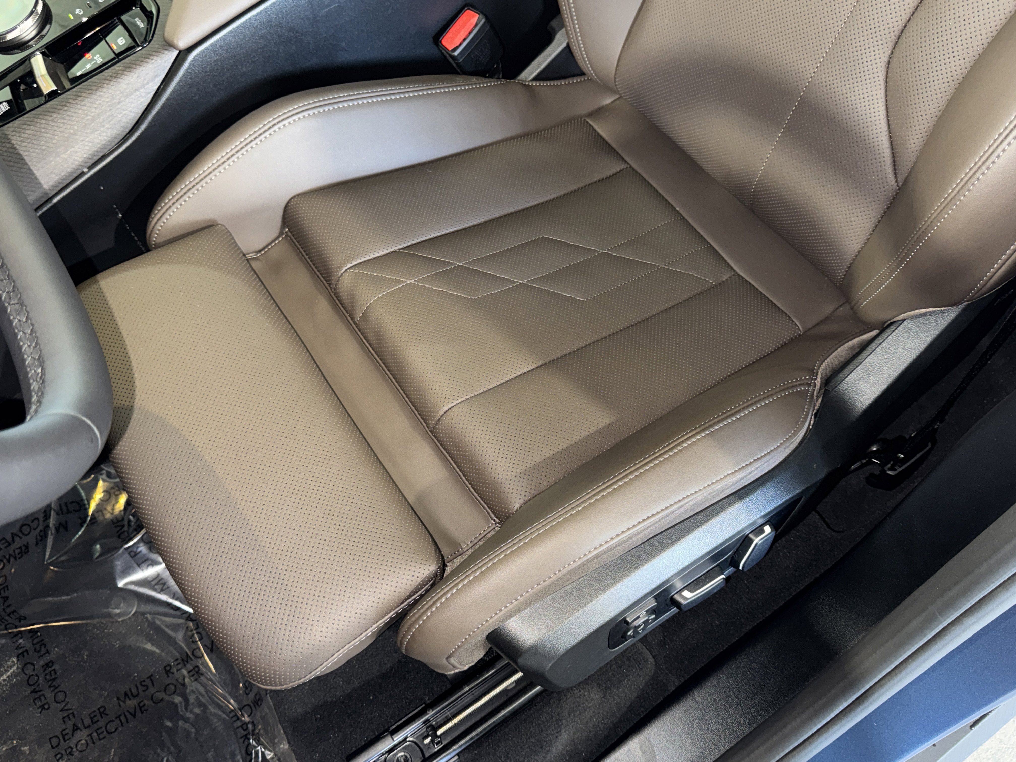 Certified 2025 BMW X3 xDrive30i w/ Premium Package image 33